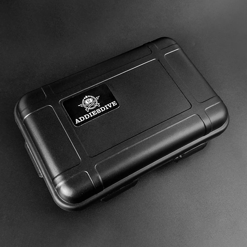 LUMINOUS DIVERS WATCH