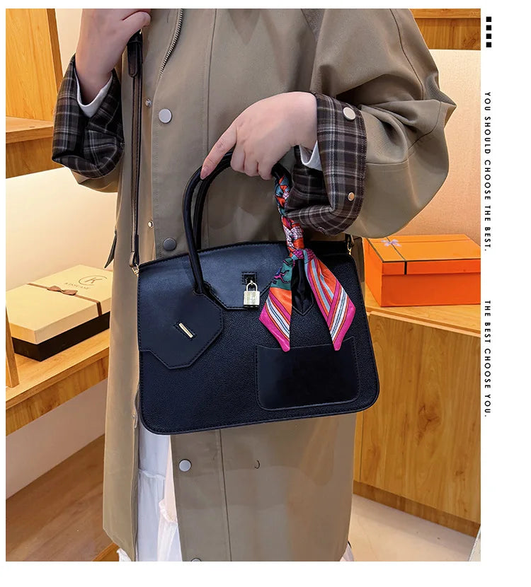 Lychee Grain Large Capacity Handbag