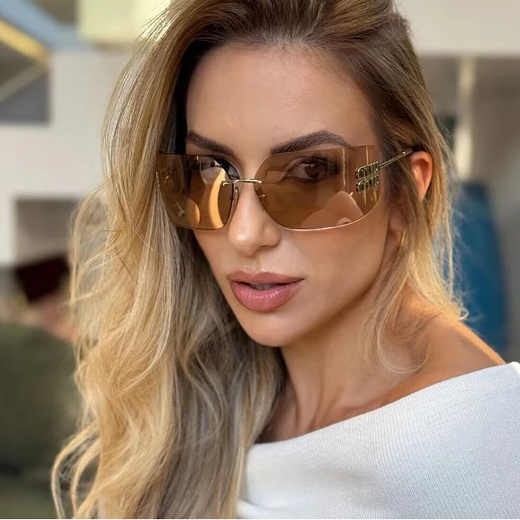 MUI MUI CURVED LUXURY SUNGLASSES