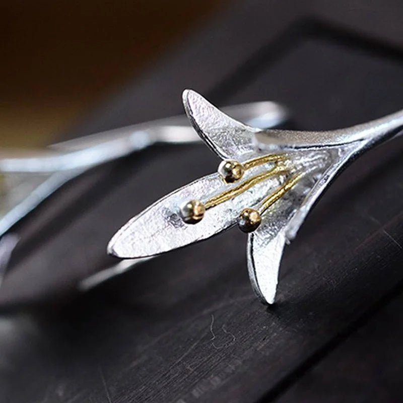 Exquisite Beautiful Flower Earring