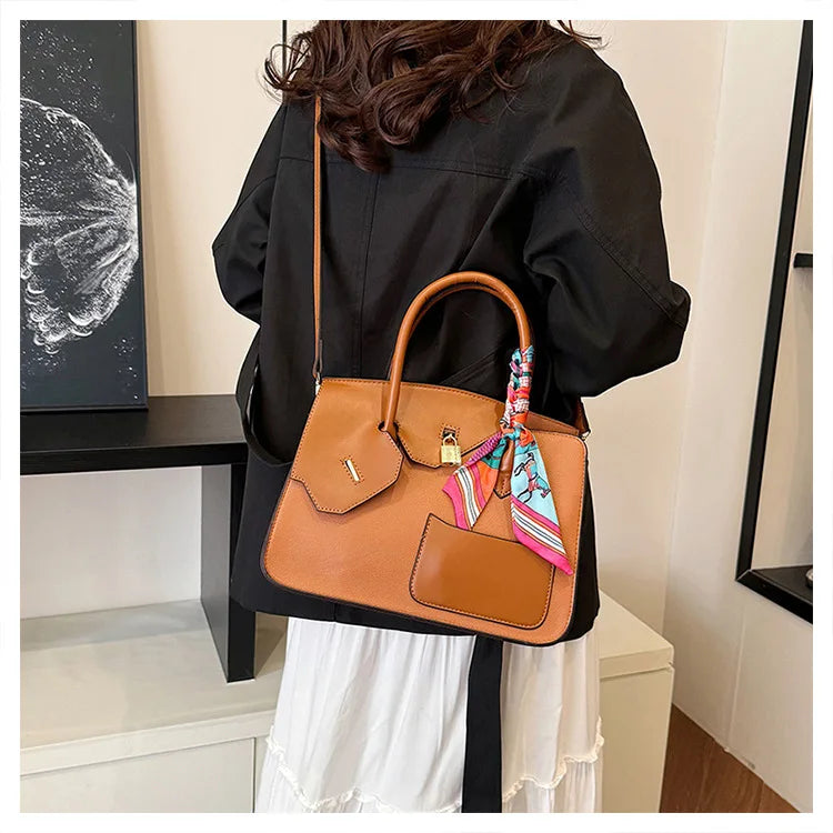 Lychee Grain Large Capacity Handbag