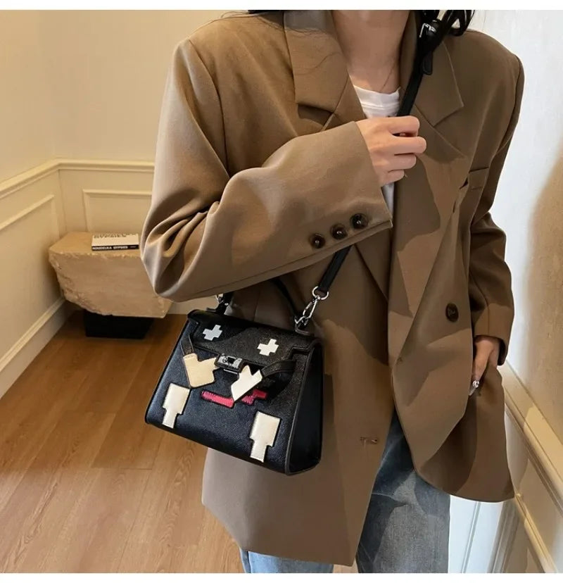 Retro Chic Leather Crossbody Bag