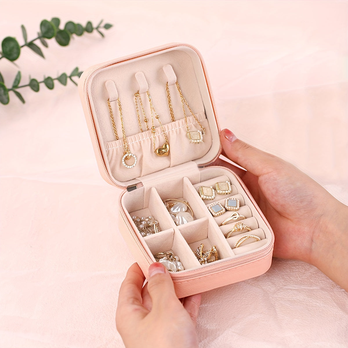 Compact 1pc Travel Jewelry Case